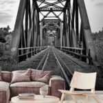 Papier peint Voies ferrées traversant un pont