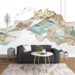 Papier peint Peinture d'une montagne avec des oiseaux qui volent autour