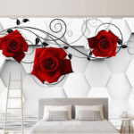 Papier peint Papier peint avec des roses rouges et des vignes noires