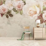Papier peint Roses élégantes sur fond texturé.