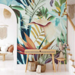 Papier peint Feuilles et fleurs tropicales vibrantes.