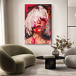 Tableaux Femme aux cheveux blancs et à la peinture rose