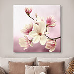 Tableaux Les fleurs de magnolias murmurent l'arrivée du printemps.