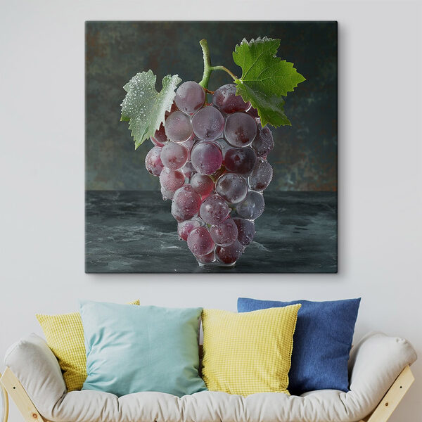 Grappe de raisins avec des gouttes d'eau sur le dessus Tableaux Grappe de raisins avec des gouttes d'eau sur le dessus