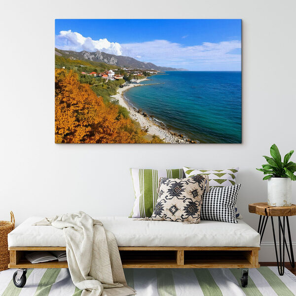 Plage avec des maisons et des arbres sur le côté Tableaux Plage avec des maisons et des arbres sur le côté