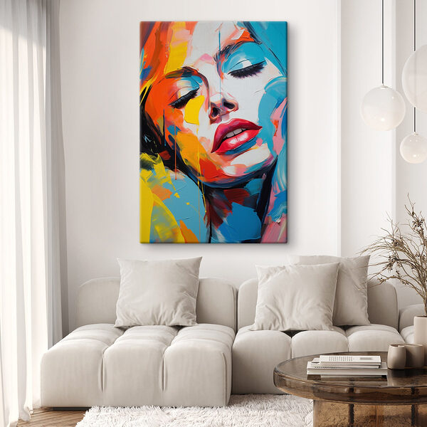 Peinture d'une femme avec de la peinture colorée sur son visage Tableaux Peinture d'une femme avec de la peinture colorée sur son visage