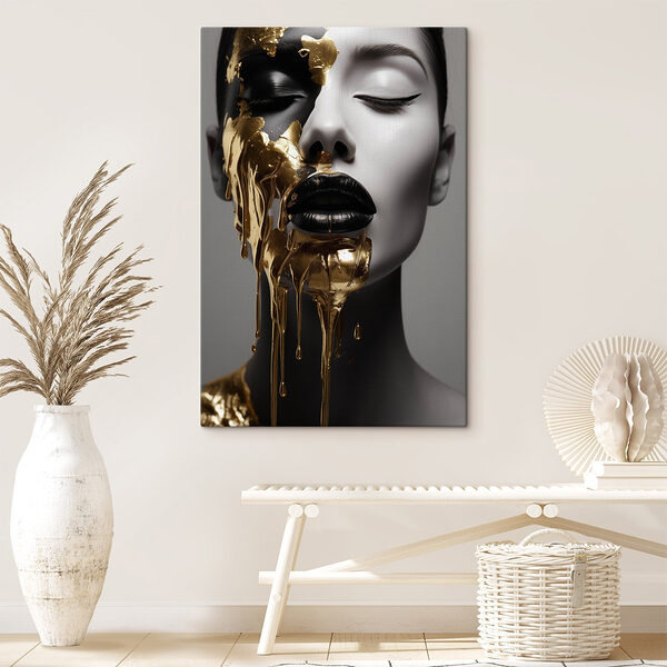 Une beauté éthérée avec des détails fluides Tableaux Une beauté éthérée avec des détails fluides